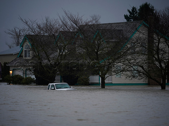 Sumas Prairie, Abbotsford still largely under water Thursday Nov 25, 2021