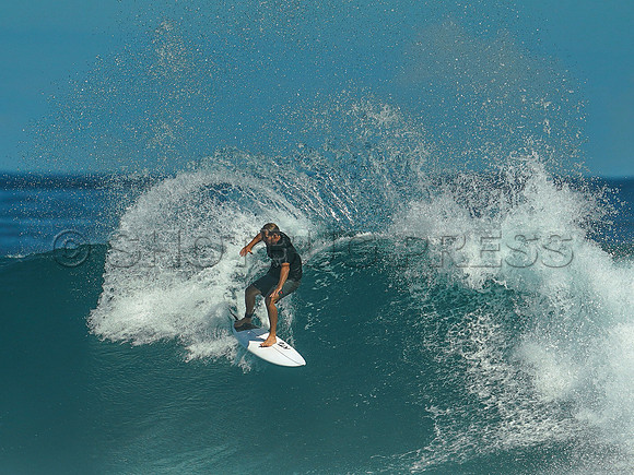 Wes Shaw Surfing 20240910 -216758