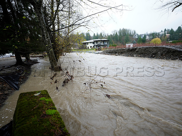 Nov 28, 2021 Clayburn Creek in Old Clayburn Village, Abbotsford rises to potentially dangerous levels.