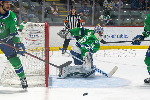 Sun, Feb 27, 2022 Abbotsford Canucks crush Stockton Flames 6-2 at Abbotsford Event Centre.