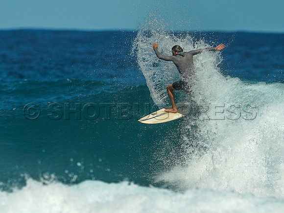 Wes Shaw Surfing 20240910 -217160