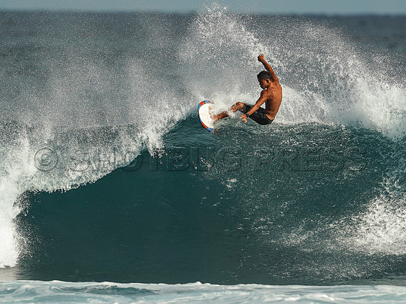 Wes Shaw Surfing 20240907 -214194