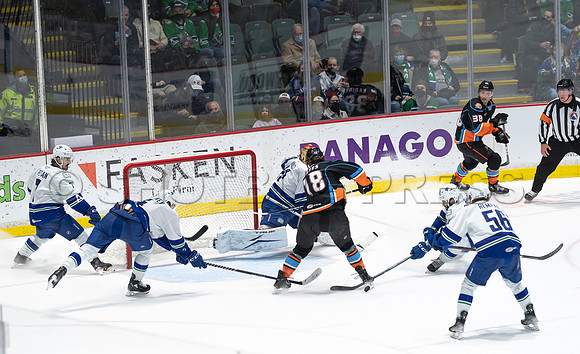 Abbotsford Canucks defeat San Diego Gulls 4-2 on Sunday, Jan 23, 2022 at Abbotsford Centre.