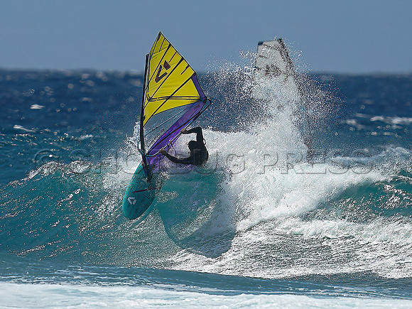 Wes Shaw Hookipa  20240421 -133968-Motion