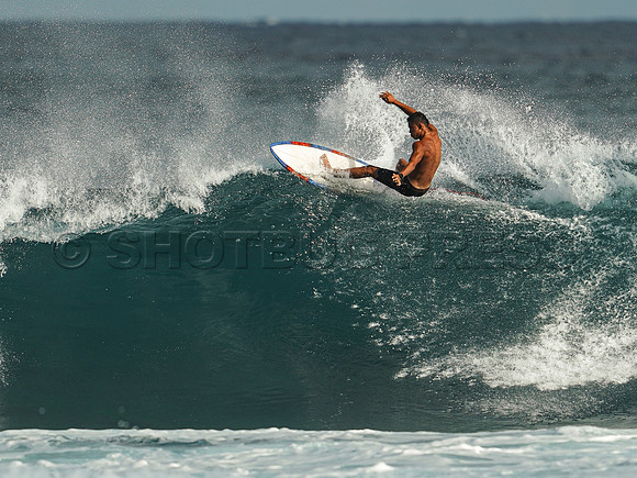 Wes Shaw Surfing 20240907 -214193