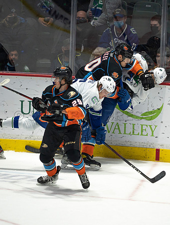 Abbotsford Canucks defeat San Diego Gulls 4-2 on Sunday, Jan 23, 2022 at Abbotsford Centre.