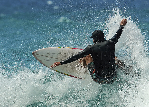 Wes Shaw Surfing 20240906 -213692