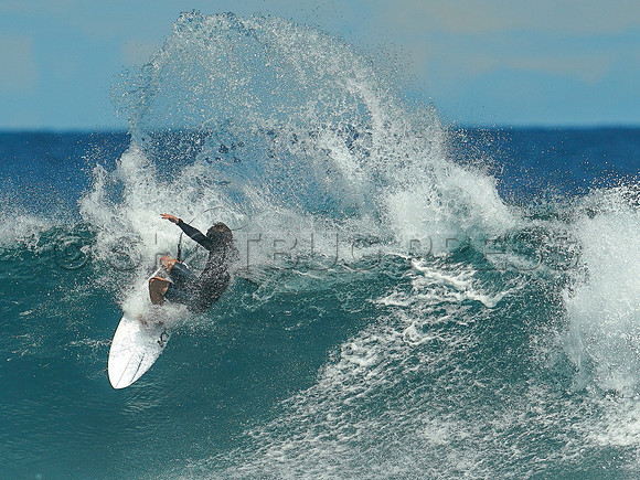 Wes Shaw Surfing 20240910 -217352