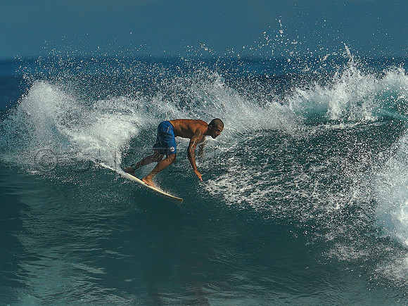 Wes Shaw Surfing 20240910 -216402