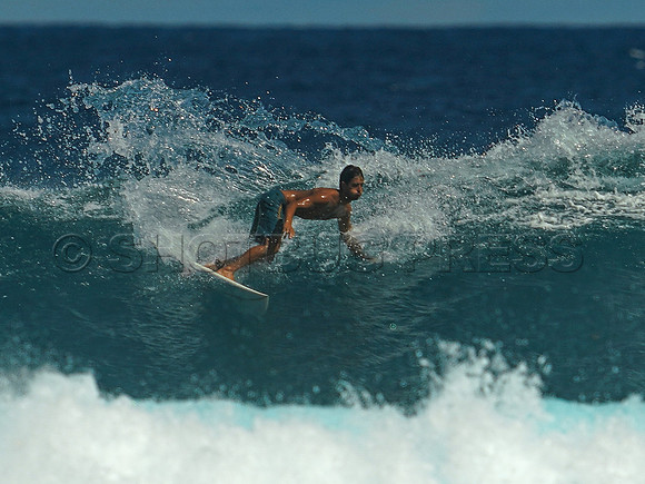 Wes Shaw Surfing 20240910 -217021