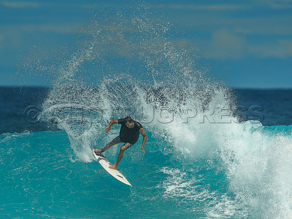 Wes Shaw Surfing 20240910 -217230