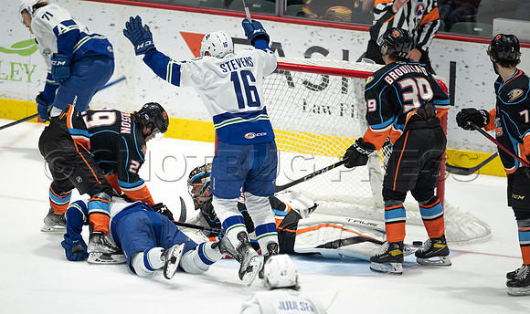 Abbotsford Canucks defeat San Diego Gulls 4-2 on Sunday, Jan 23, 2022 at Abbotsford Centre.