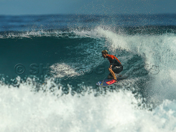 Wes Shaw Surfing 20240910 -216049