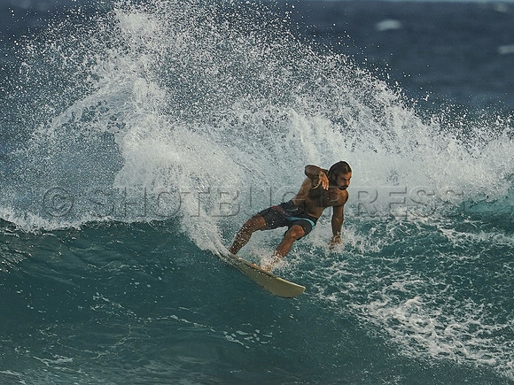 Wes Shaw Surfing 20240907 -214070