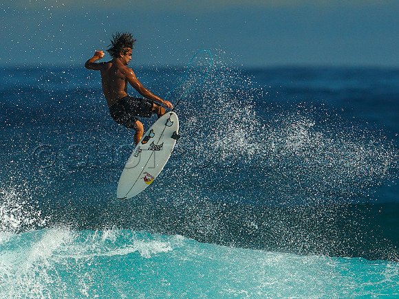 Wes Shaw Surfing 20240910 -216206