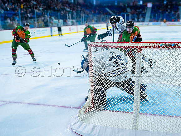 Wes Shaw- Wenanchee Wild at Vancouver Giants -305725_