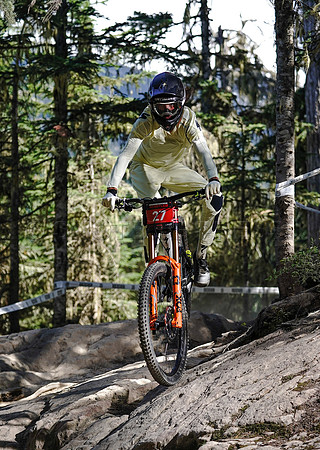 Wesley Shaw Whistler Crankworx  Rockshox Downhill Finals Whistler 20220814 -123643