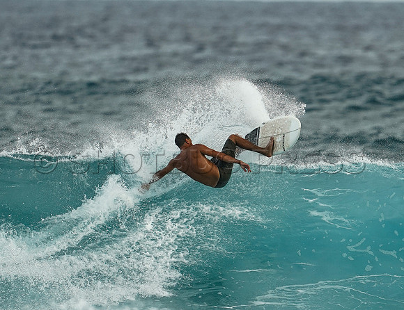 Wes Shaw Surfing 20240906 -212645