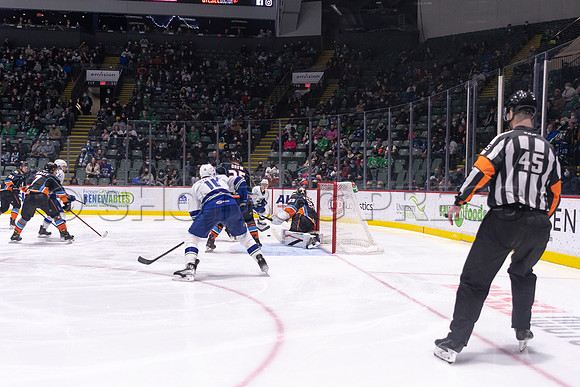 Abbotsford Canucks defeat San Diego Gulls 4-2 on Sunday, Jan 23, 2022 at Abbotsford Centre.