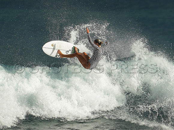 Wes Shaw Surfing 20240907 -214076