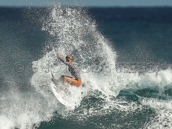 Wes Shaw Surfing 20240907 -214285