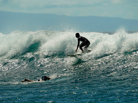 Wes Shaw Maui Surfing 20240707 -180028