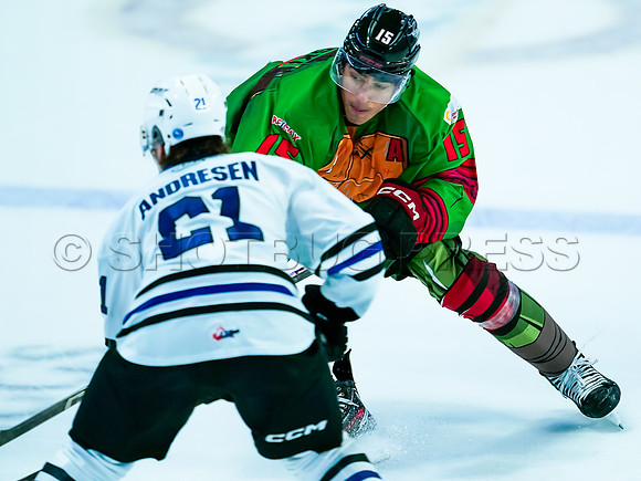 Wes Shaw- Wenanchee Wild at Vancouver Giants -305386_