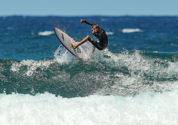 Wes Shaw Surfing 20240908 -215492