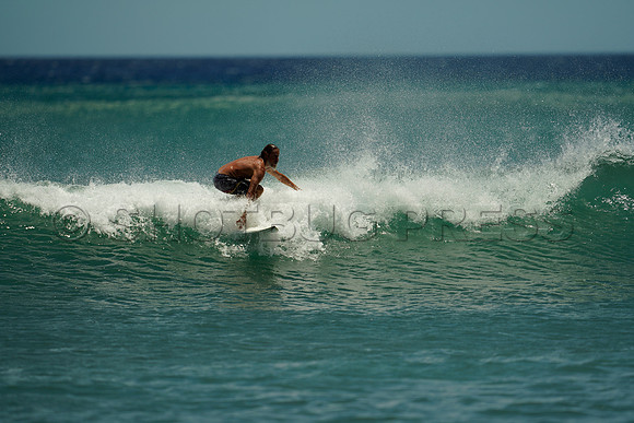 Wes Shaw Maui Surfing 20240714 -179797