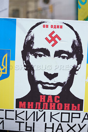 Sun, Mar 27, 2022 Stand with Ukraine Rally at the Vancouver Art Gallery