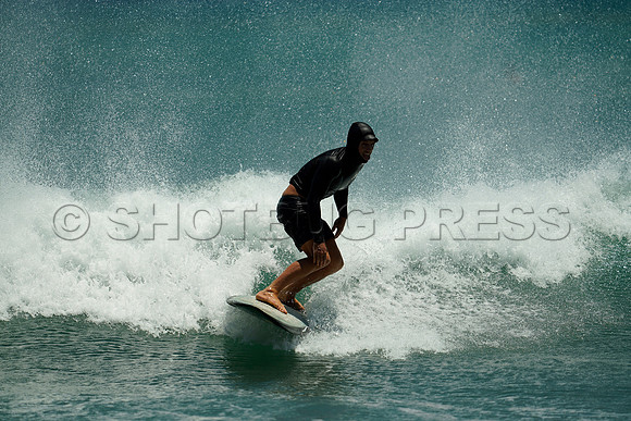 Wes Shaw Maui Surfing 20240714 -179893