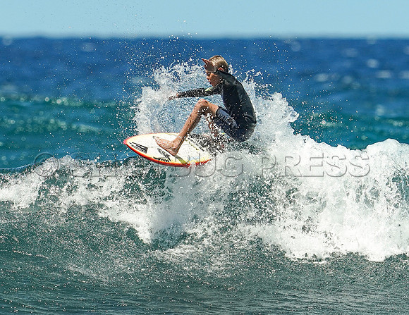Wes Shaw Surfing 20240908 -215479