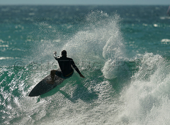 Wes Shaw Surfing 20240905 -209837