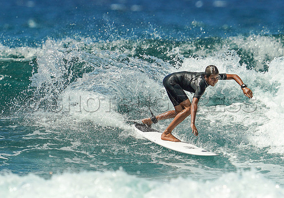 Wes Shaw Surfing 20240908 -215578