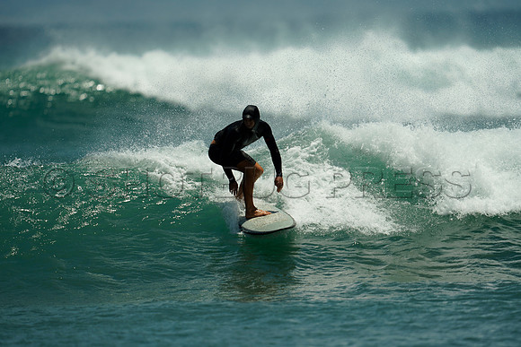 Wes Shaw Maui Surfing 20240714 -179806