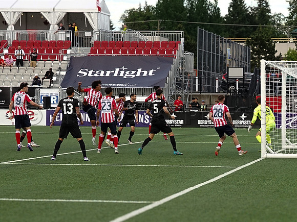 Victor Lanna Ottawa Atletico at Vancouver FC- 329836