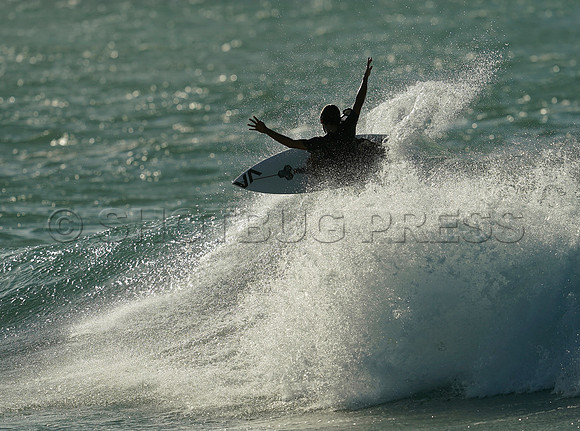 Wes Shaw Surfing 20240905 -210819