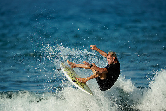 Wes Shaw Maui Surfing 20240714 -179274