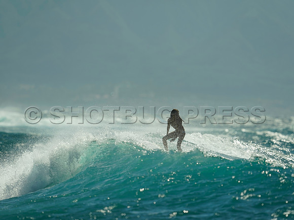 Wes Shaw Maui Surfing 20240707 -180753