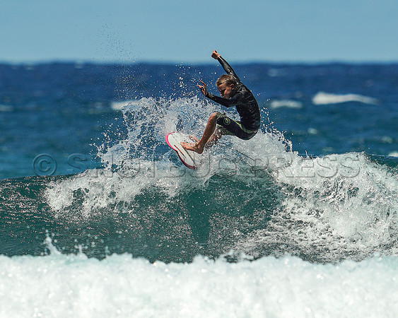 Wes Shaw Surfing 20240908 -215493