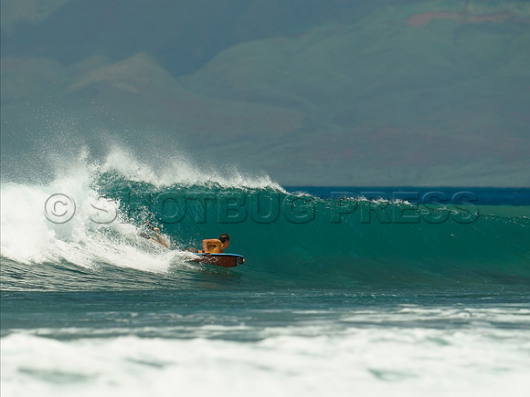 @hawaiisurfimages-Wes Shaw Hawaii Surf Images  20240602 -155813