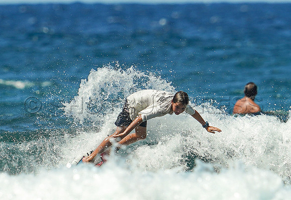 Wes Shaw Surfing 20240908 -215590