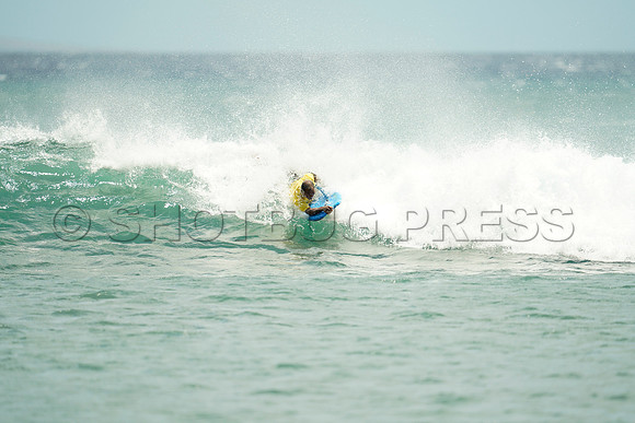 Wes Shaw Maui Surfing 20240714 -179945