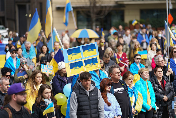 Sun, Mar 27, 2022 Stand with Ukraine Rally at the Vancouver Art Gallery