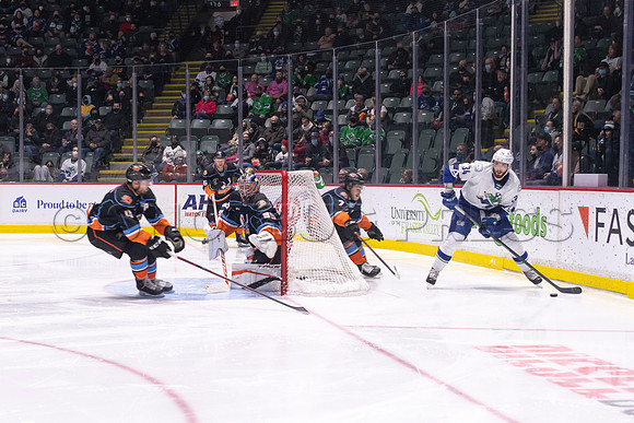 Abbotsford Canucks defeat San Diego Gulls 4-2 on Sunday, Jan 23, 2022 at Abbotsford Centre.
