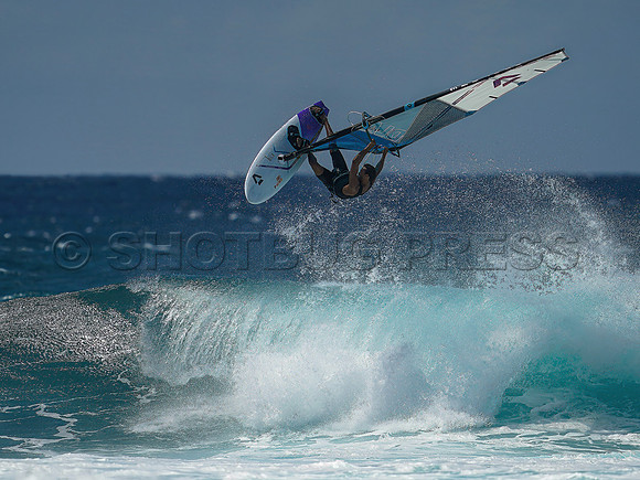 Wes Shaw Hookipa  20240421 -134182-Motion