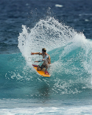 Wes Shaw Surfing 20240906 -213053