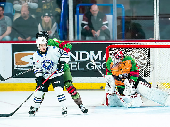 Wes Shaw- Wenanchee Wild at Vancouver Giants -305081_