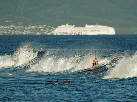 Wes Shaw Surfing 20240908 -214950
