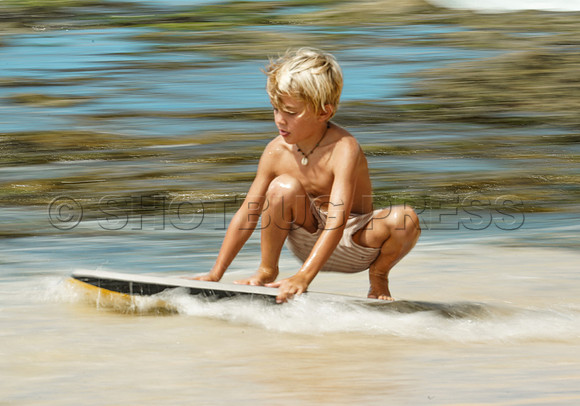Wes Shaw Surfing 20240908 -215696